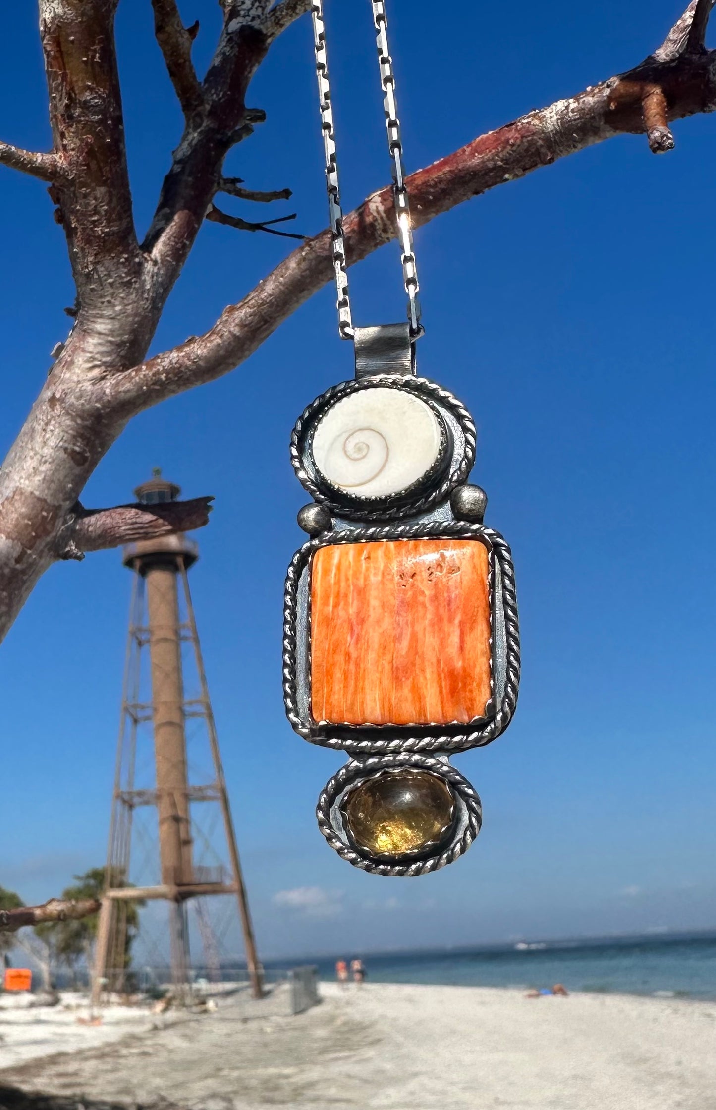 Spiny Oyster Pendant