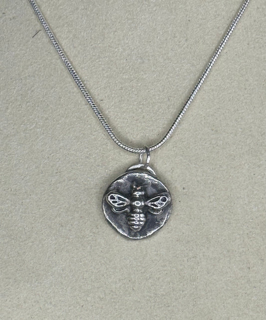 🐝 Pendant