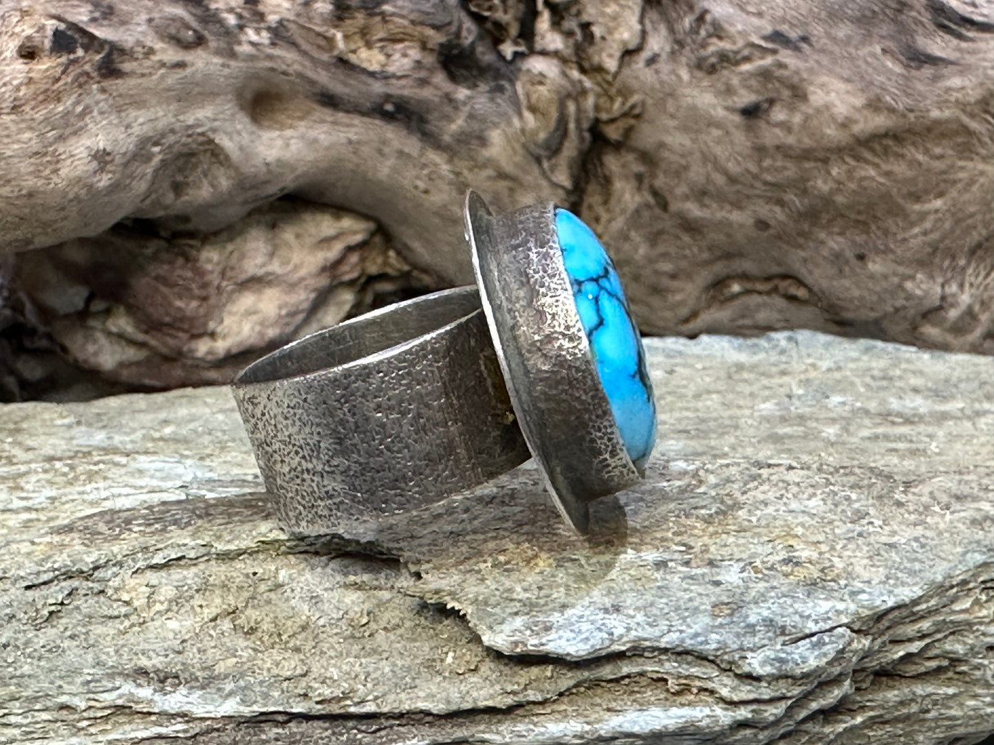 Kingman Black Web Turquoise Ring
